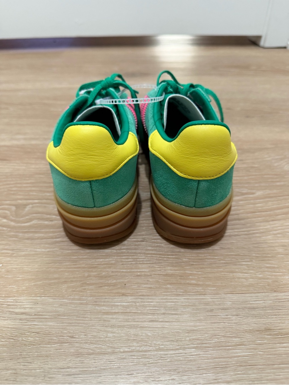 NWT Adidas Gazelle Bold Athletic Shoes in Court Green/Lucid Pink/Pure Sulfur - Picture 5 of 6